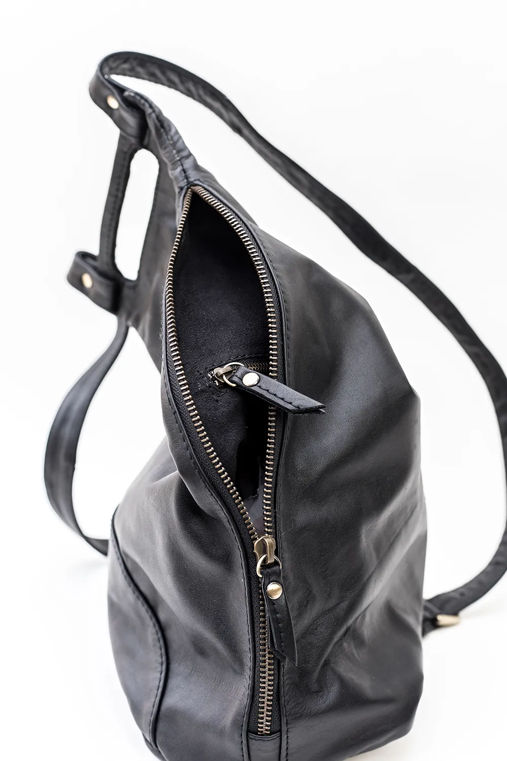 CLEO BACKPACK - BLACK