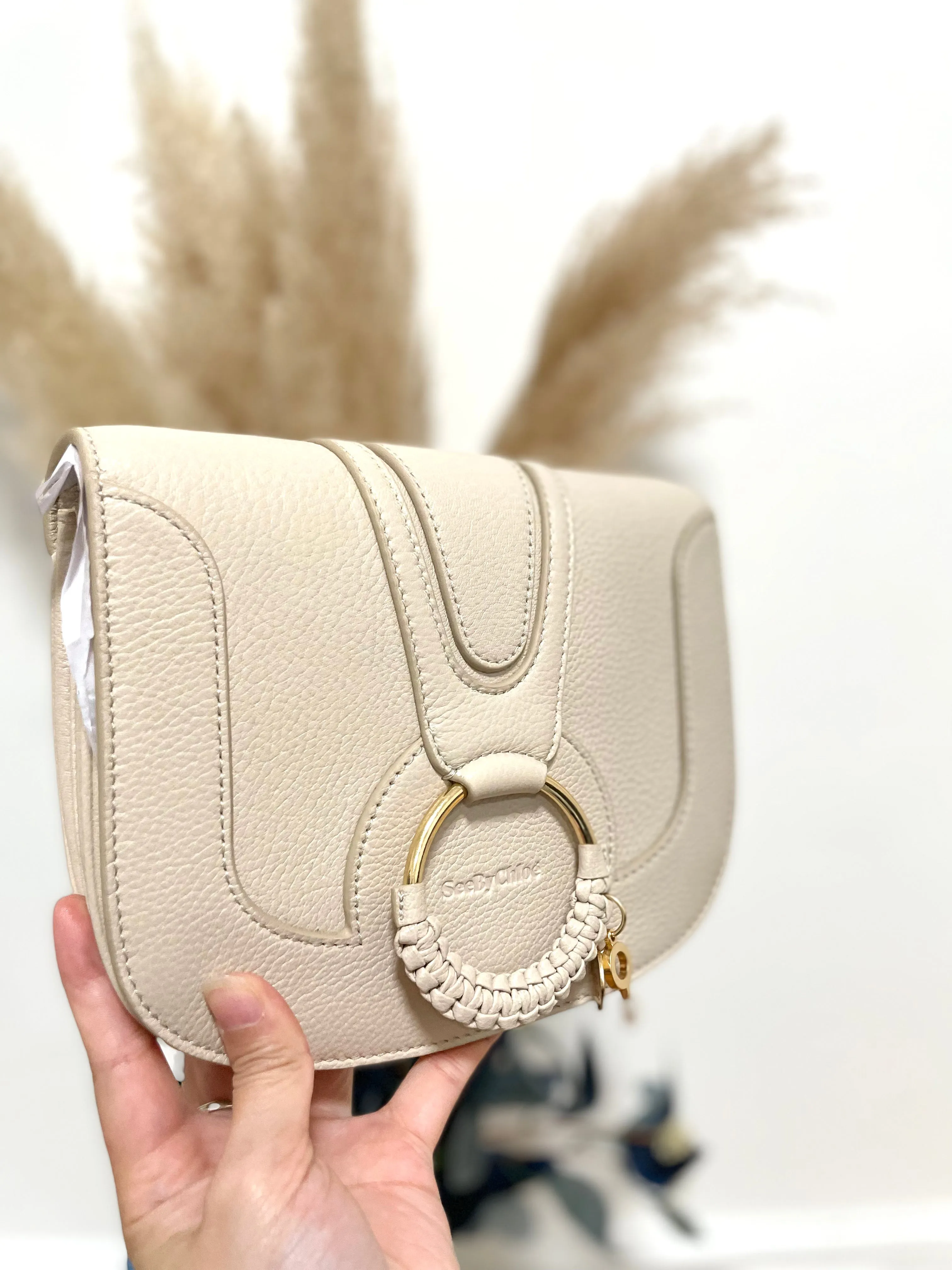 Hana crossbody bag