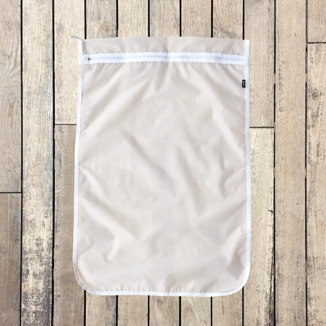 Newt Microfibre Washing Bag